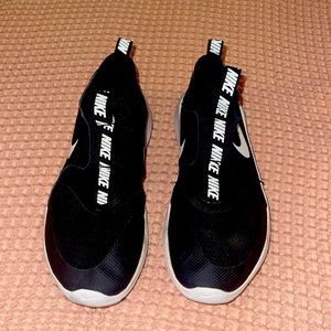 Nike Black/White Flex Runner Running Shoes